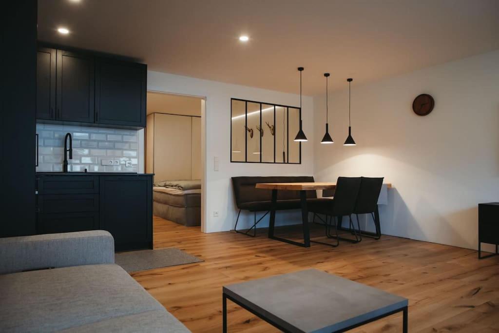 Апартаменты Schwarzwald Loft Менценшванд Экстерьер фото